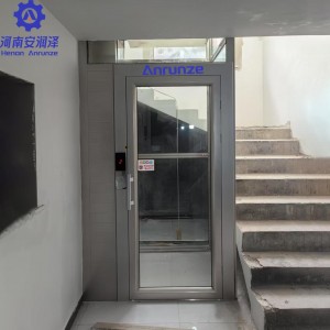 Villa Elevator